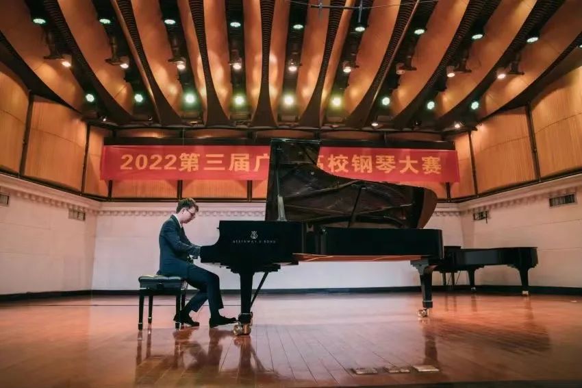 adf5083265c5411a92735e784b533293.jpg adf5083265c5411a92735e784b533293.jpg