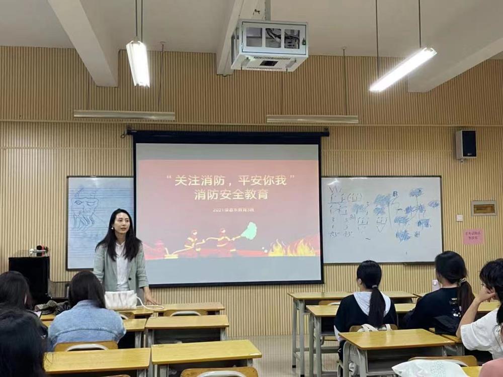 e8a25da5614b469e8c93efa61a0d5c4f.jpg e8a25da5614b469e8c93efa61a0d5c4f.jpg